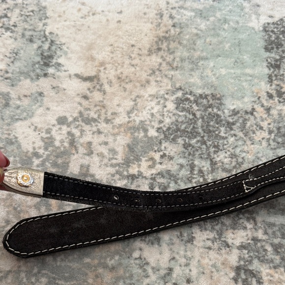 Wrangler Black Belt with Silver and Gold Details - Picture 4 of 4